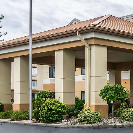 Quality Inn & Suites Stacer Bagian luar foto